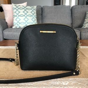 Steve Madden Black Dome Crossbody